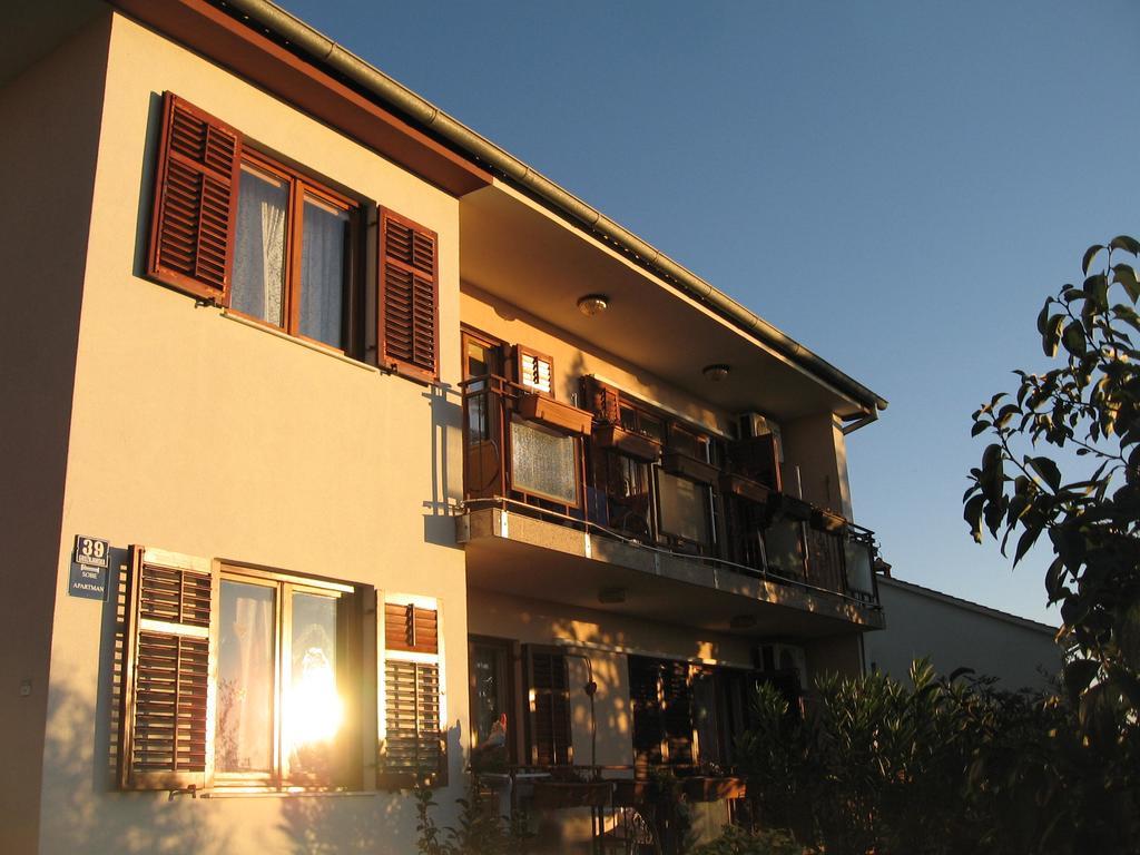 Apartments Adelita Poreč Exterior foto
